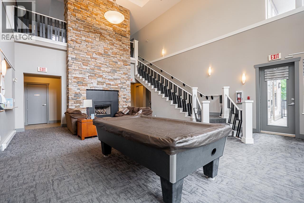 211 2958 SILVER SPRINGS BOULEVARD, Coquitlam