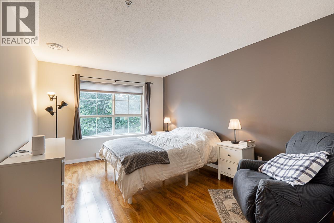 211 2958 SILVER SPRINGS BOULEVARD, Coquitlam