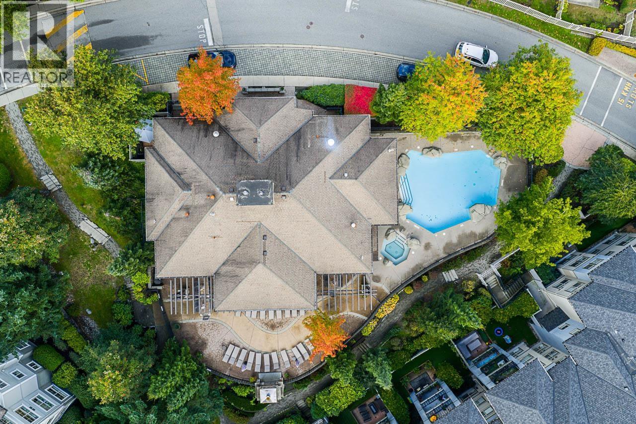 211 2958 SILVER SPRINGS BOULEVARD, Coquitlam