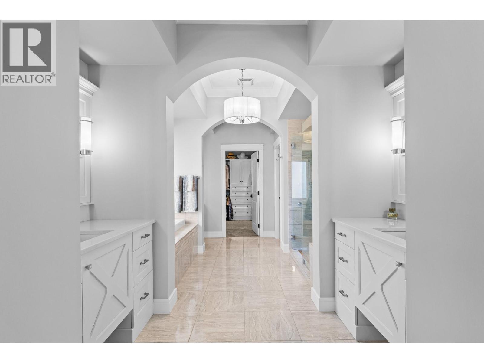  388 Rindle Court, Kelowna