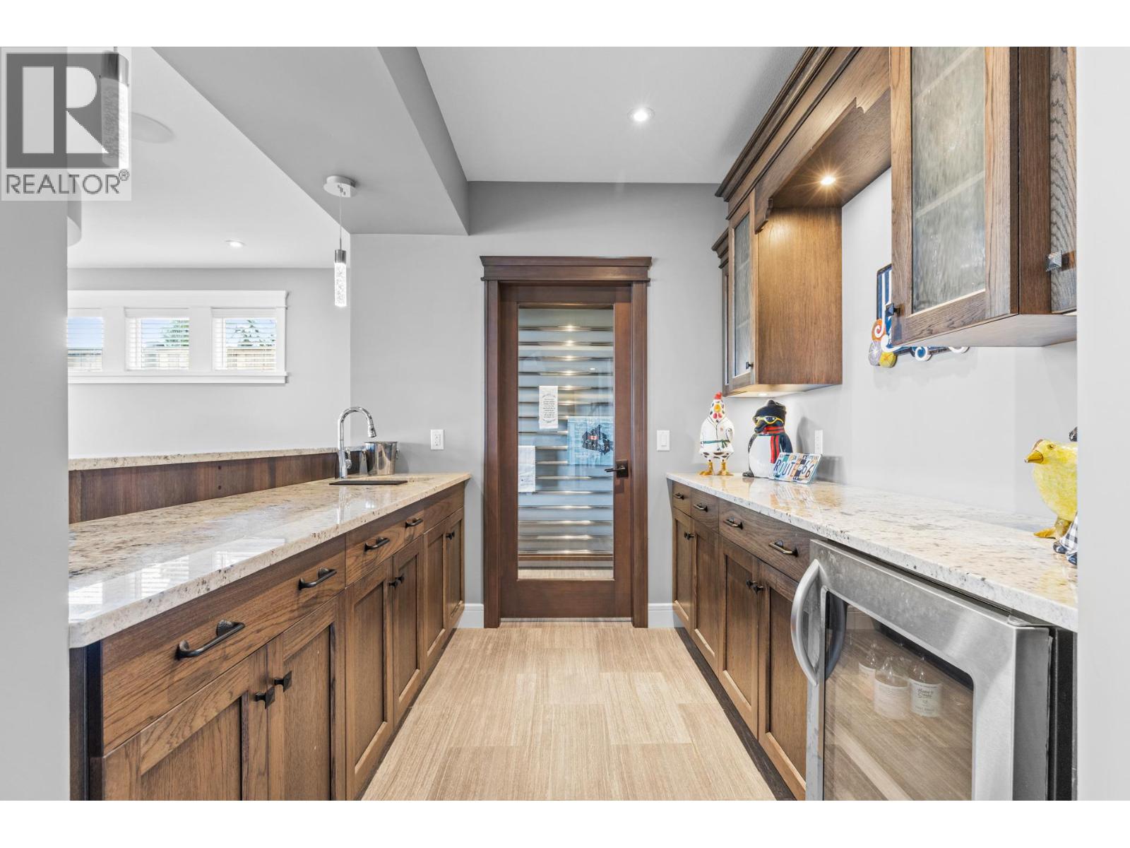  388 Rindle Court, Kelowna