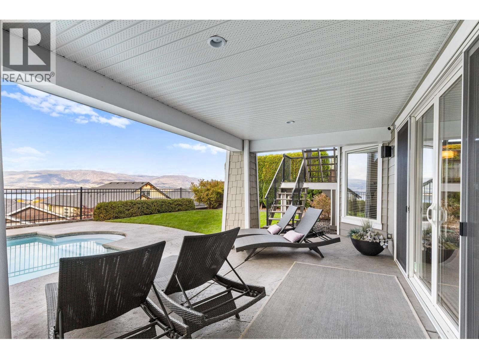  388 Rindle Court, Kelowna