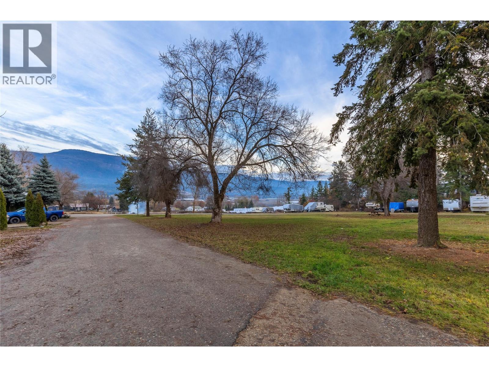 51 6588 97A Highway, Enderby