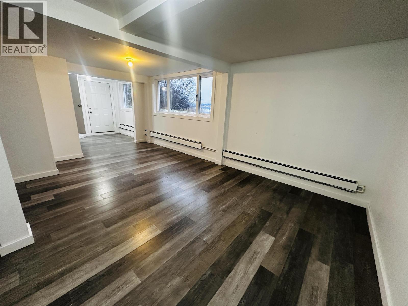 298 PIONEER WAY - 34