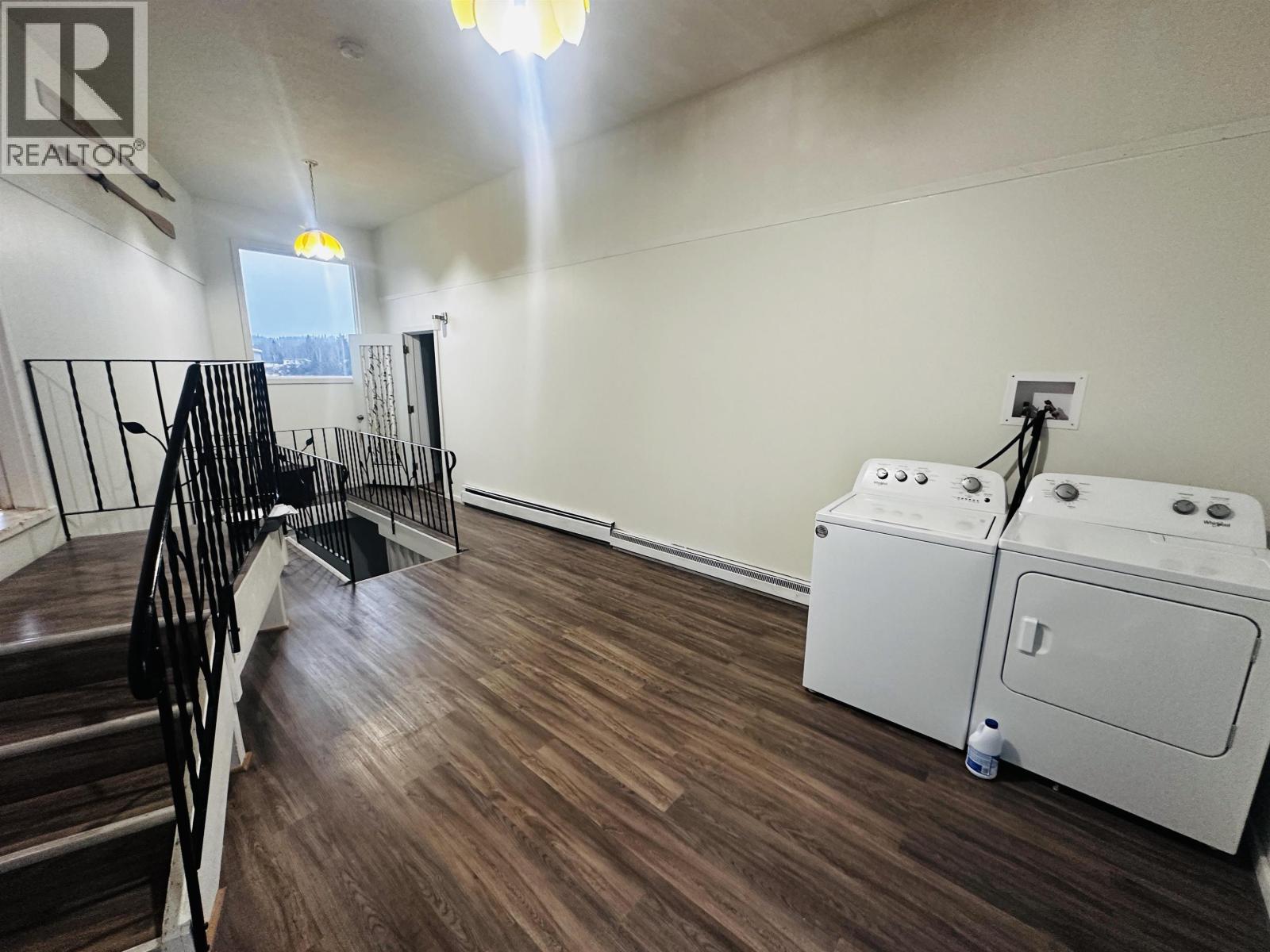 298 PIONEER WAY - 13