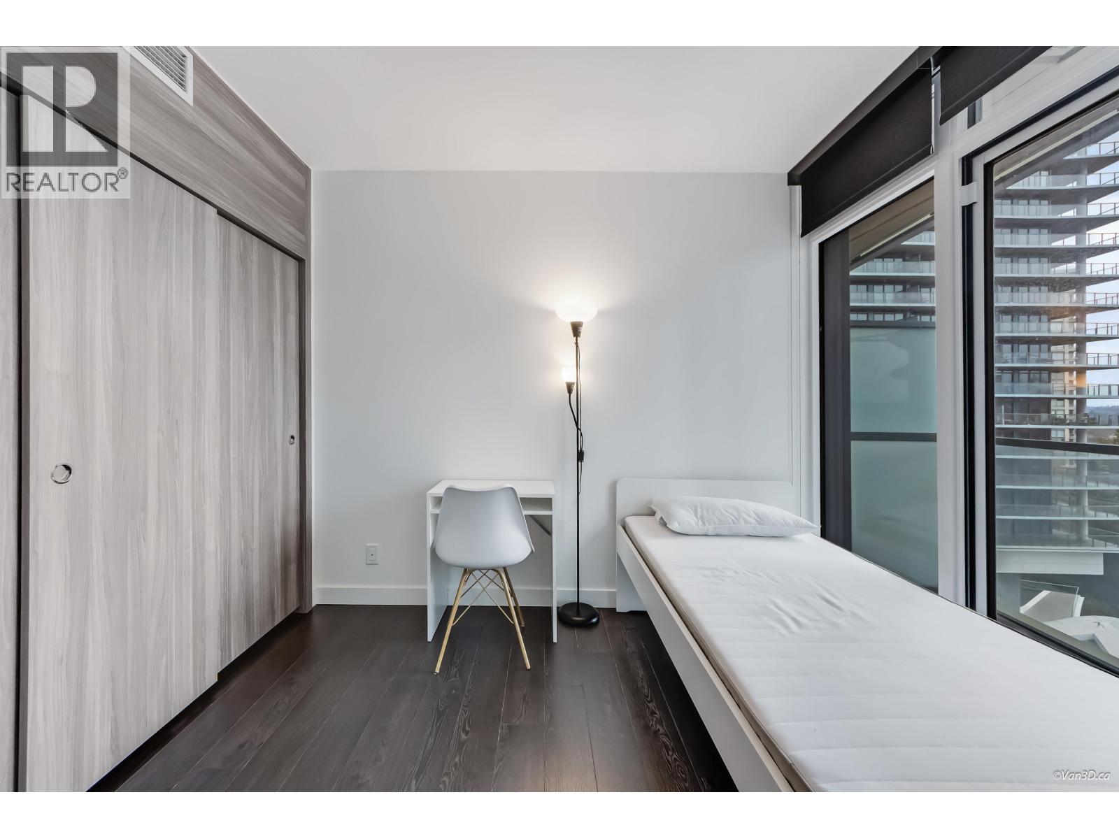 709 4880 LOUGHEED HIGHWAY, Burnaby