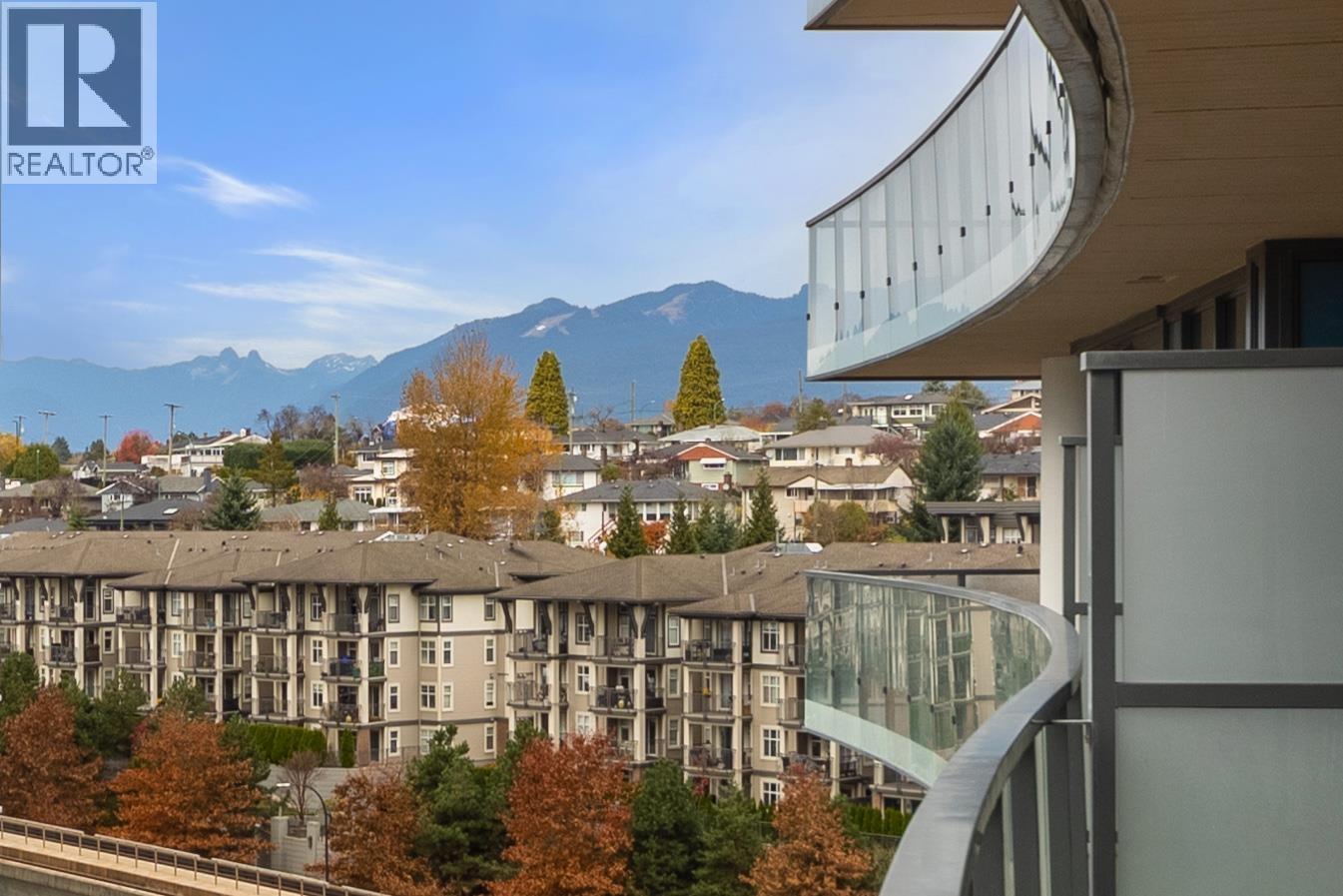 709 4880 LOUGHEED HIGHWAY, Burnaby