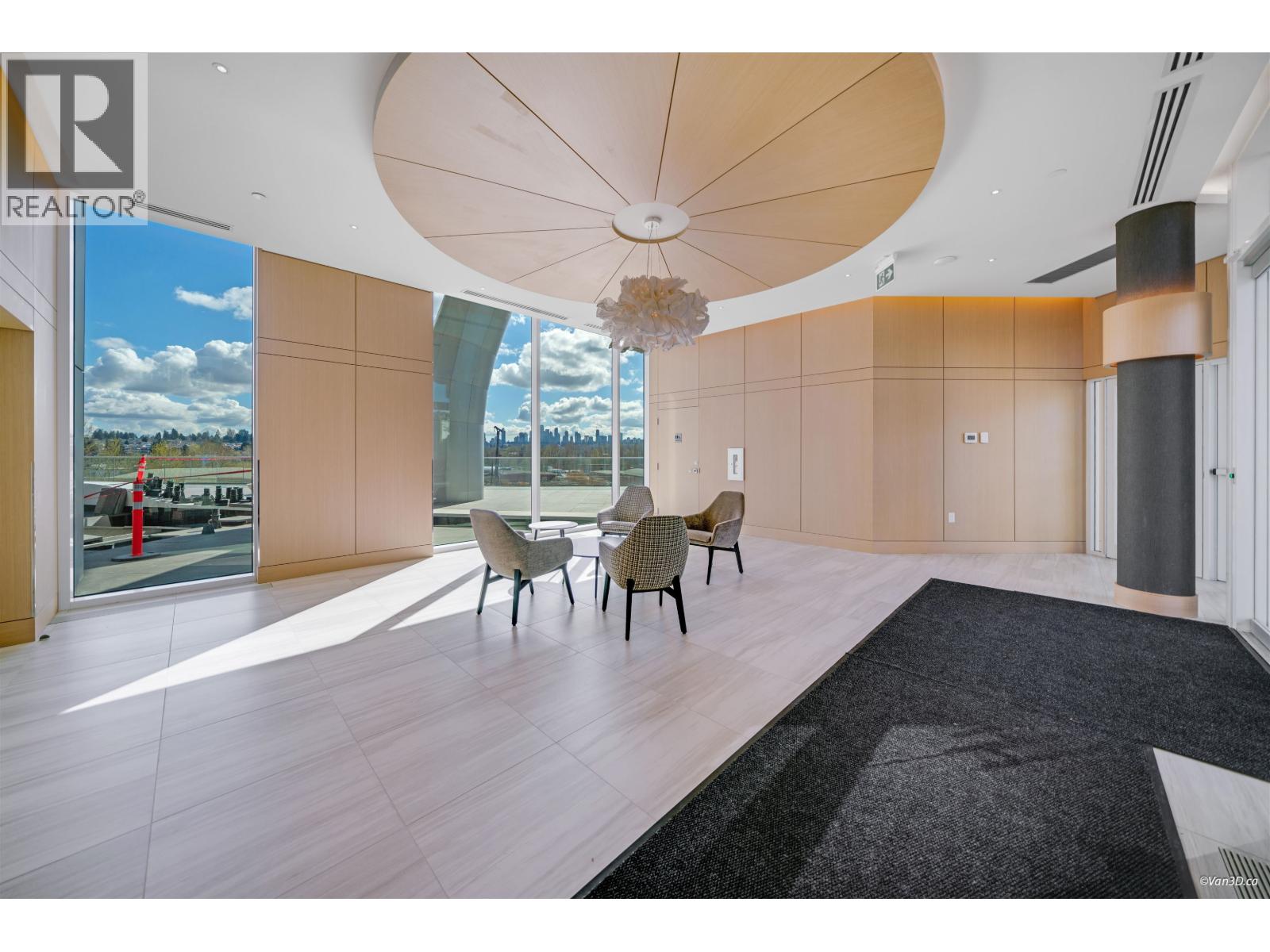 709 4880 LOUGHEED HIGHWAY, Burnaby