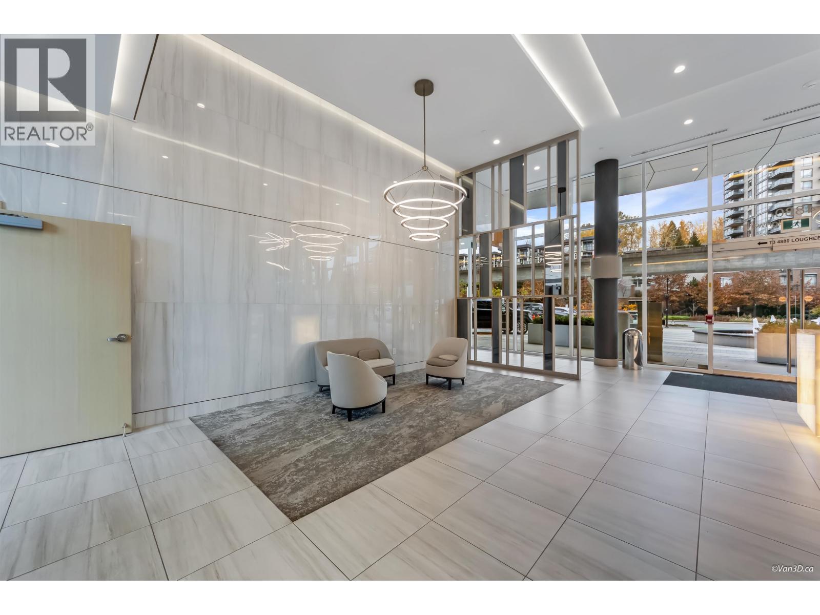 709 4880 LOUGHEED HIGHWAY, Burnaby