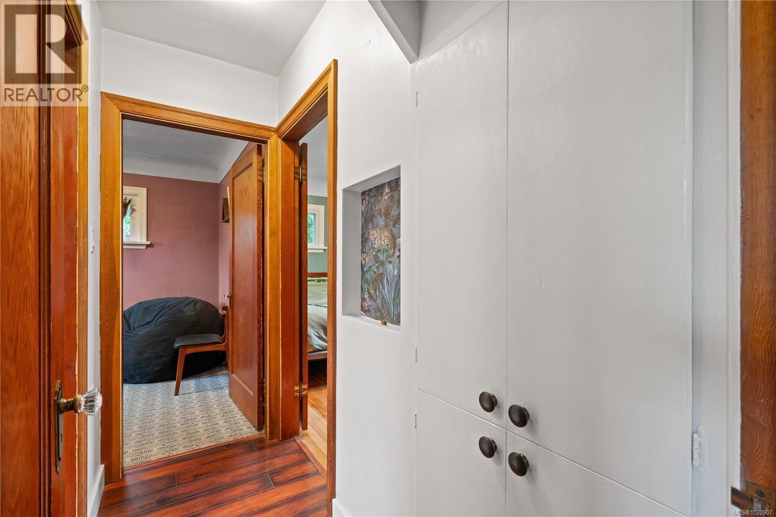  2868 Glenwood Avenue, Saanich