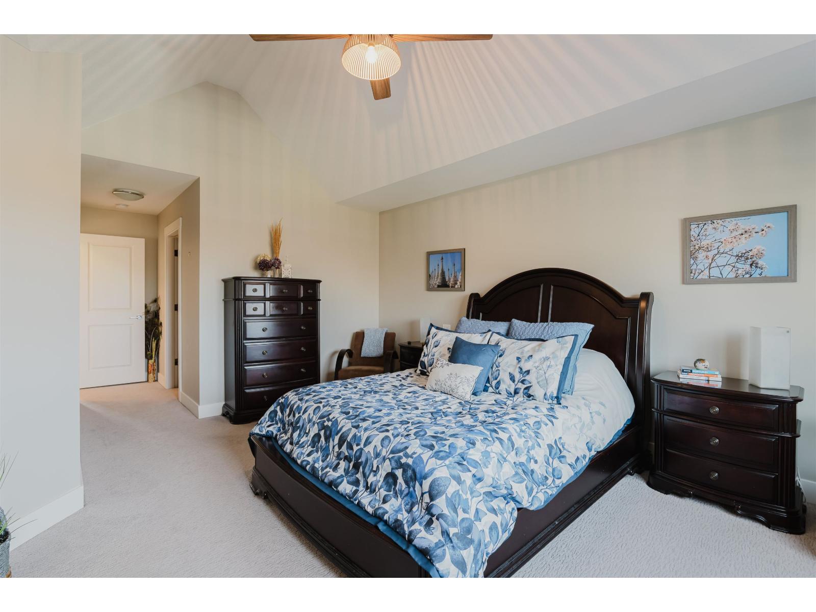 27032 35B AVENUE, Langley