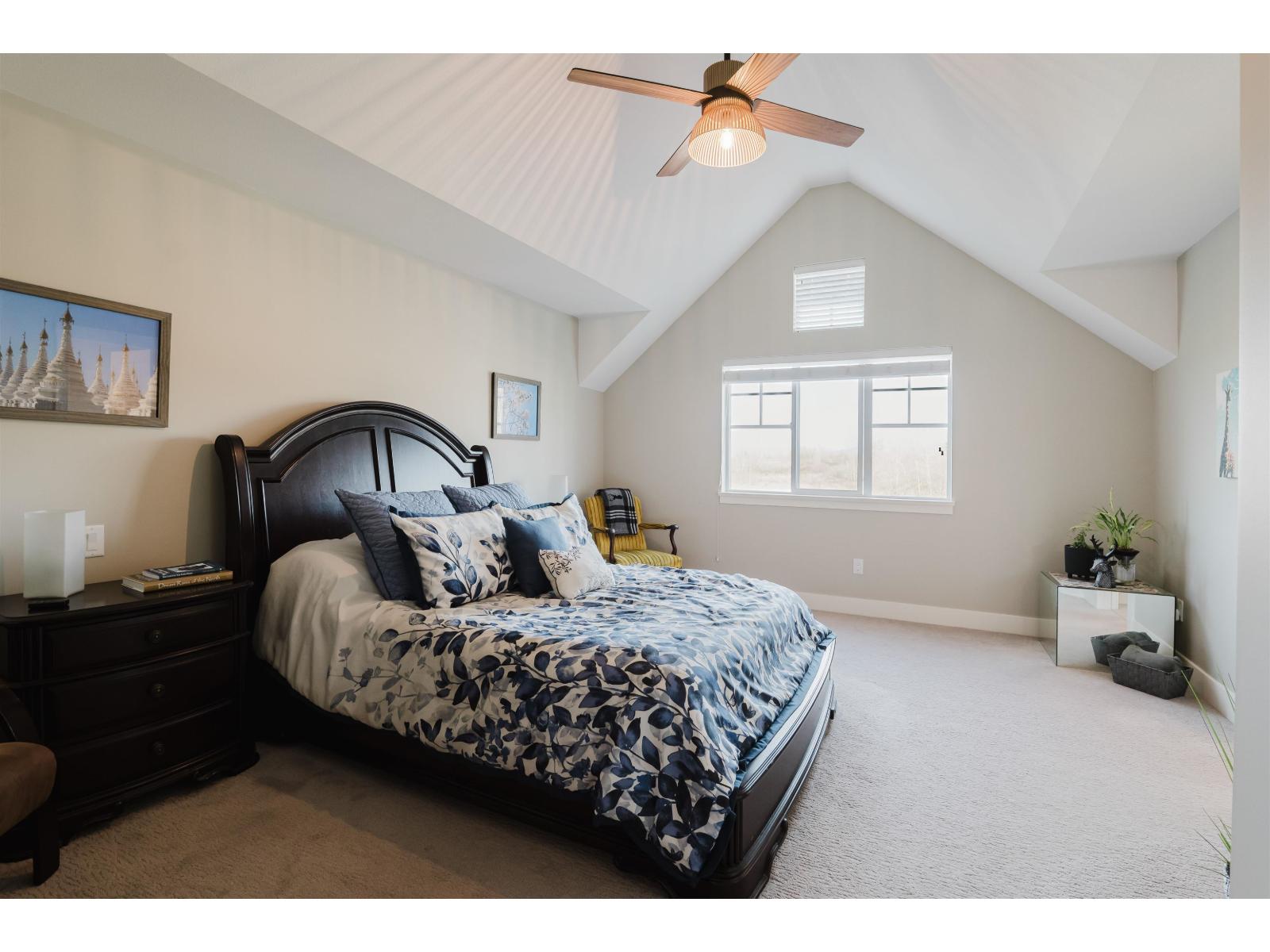 27032 35B AVENUE, Langley