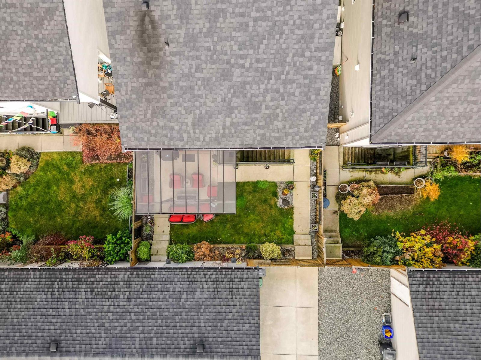 27032 35B AVENUE, Langley