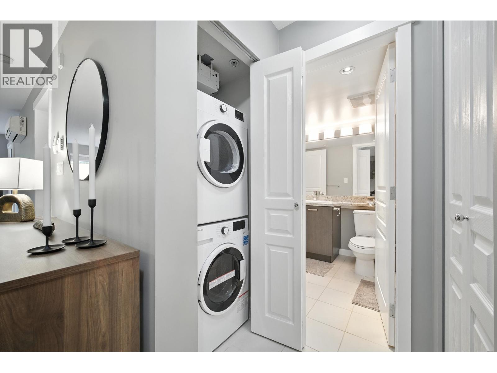 118 9399 TOMICKI AVENUE, Richmond