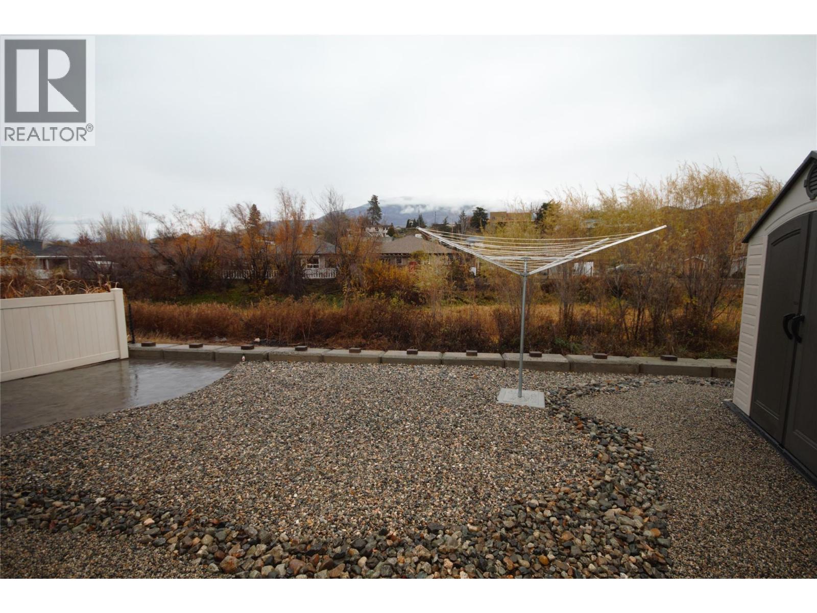 131 Willows Place, Oliver