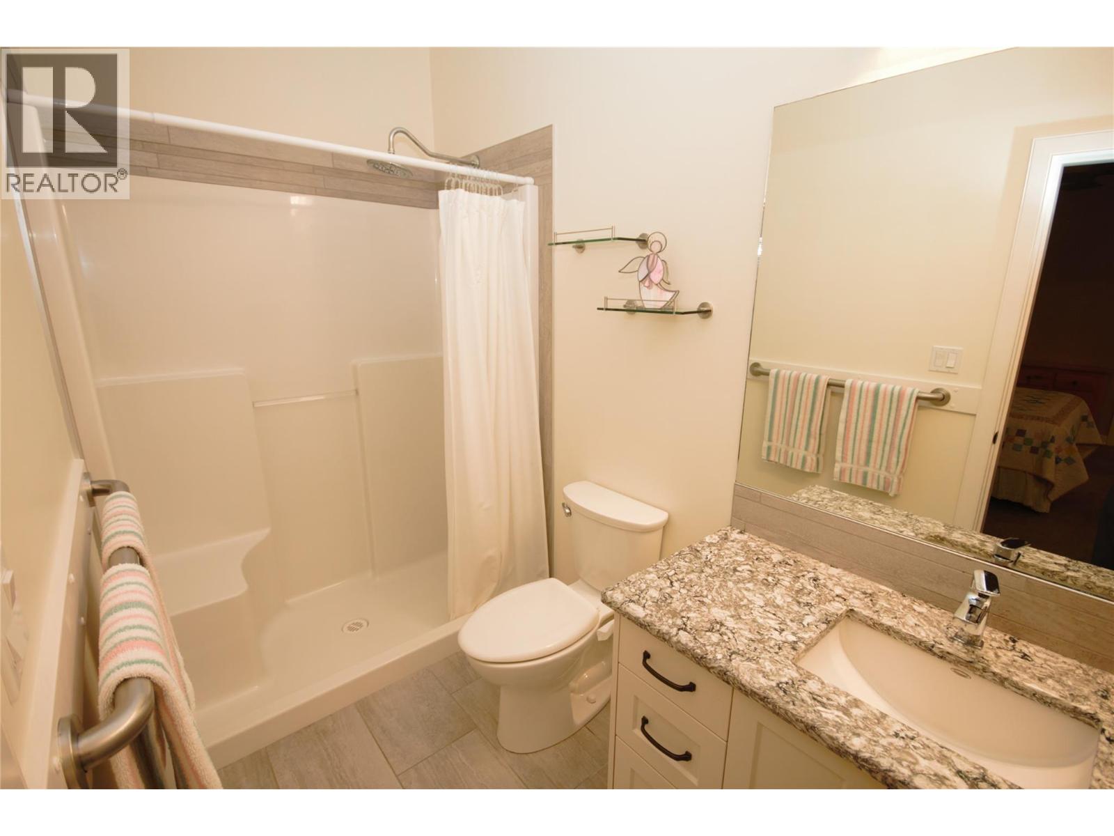 131 Willows Place, Oliver