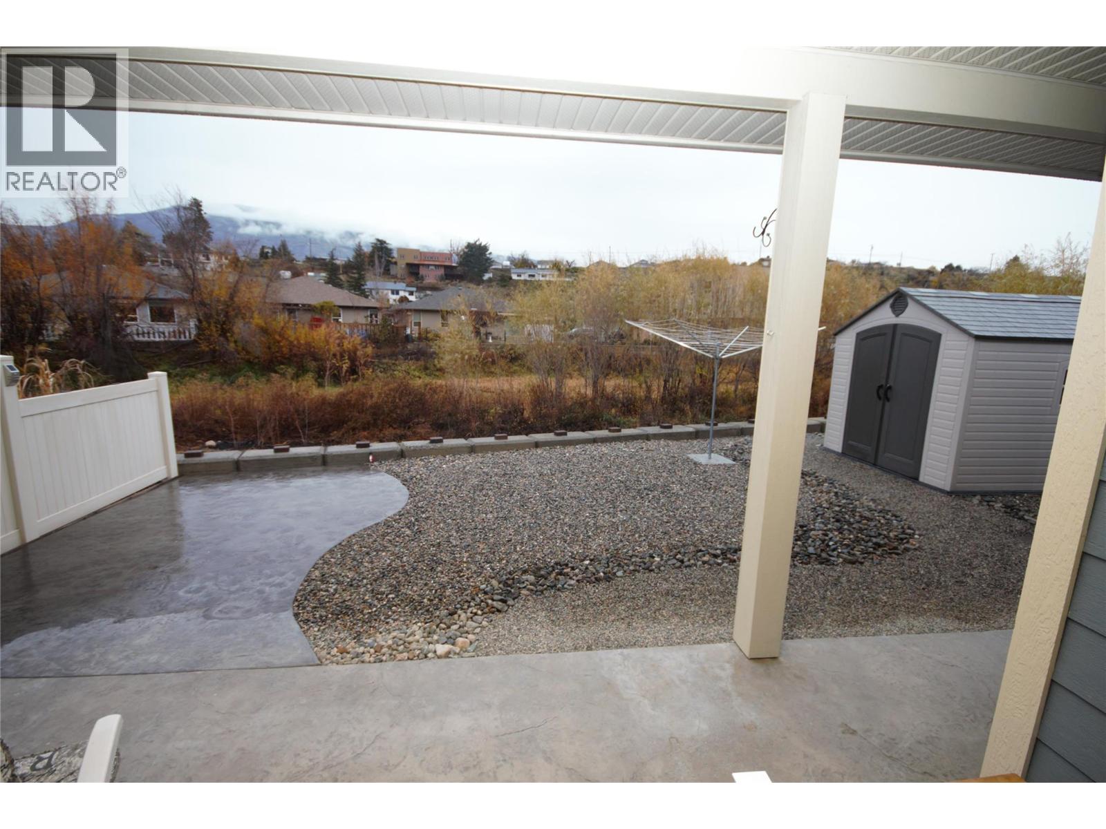 131 Willows Place, Oliver