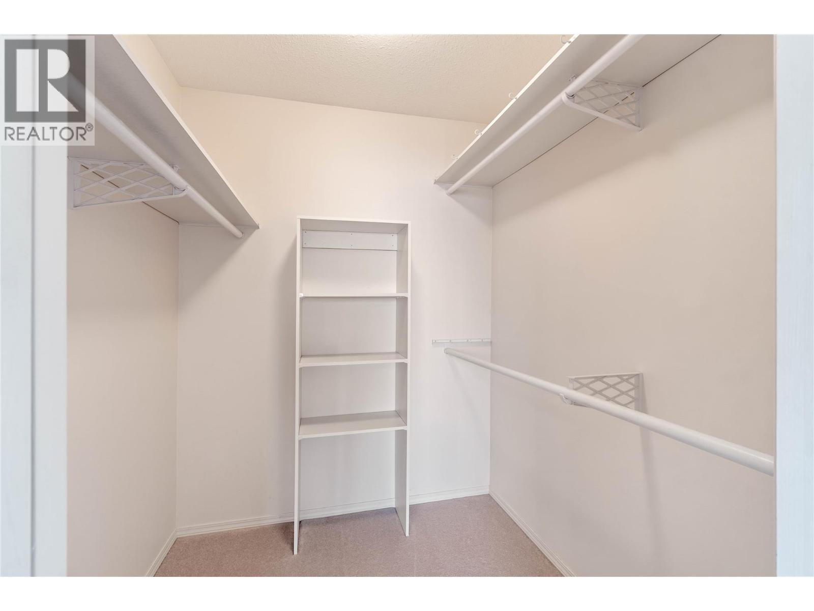 #27 2022 PACIFIC WAY - 22