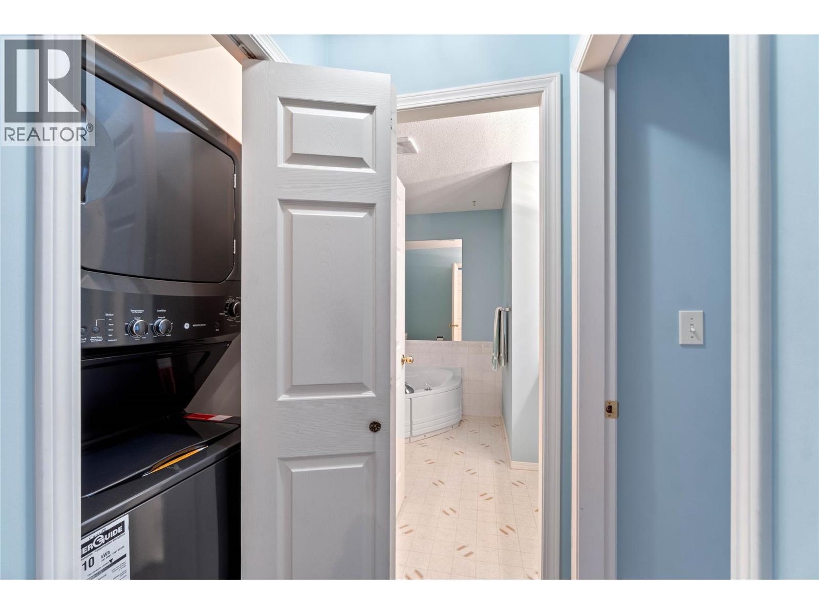 #27 2022 PACIFIC WAY - 25