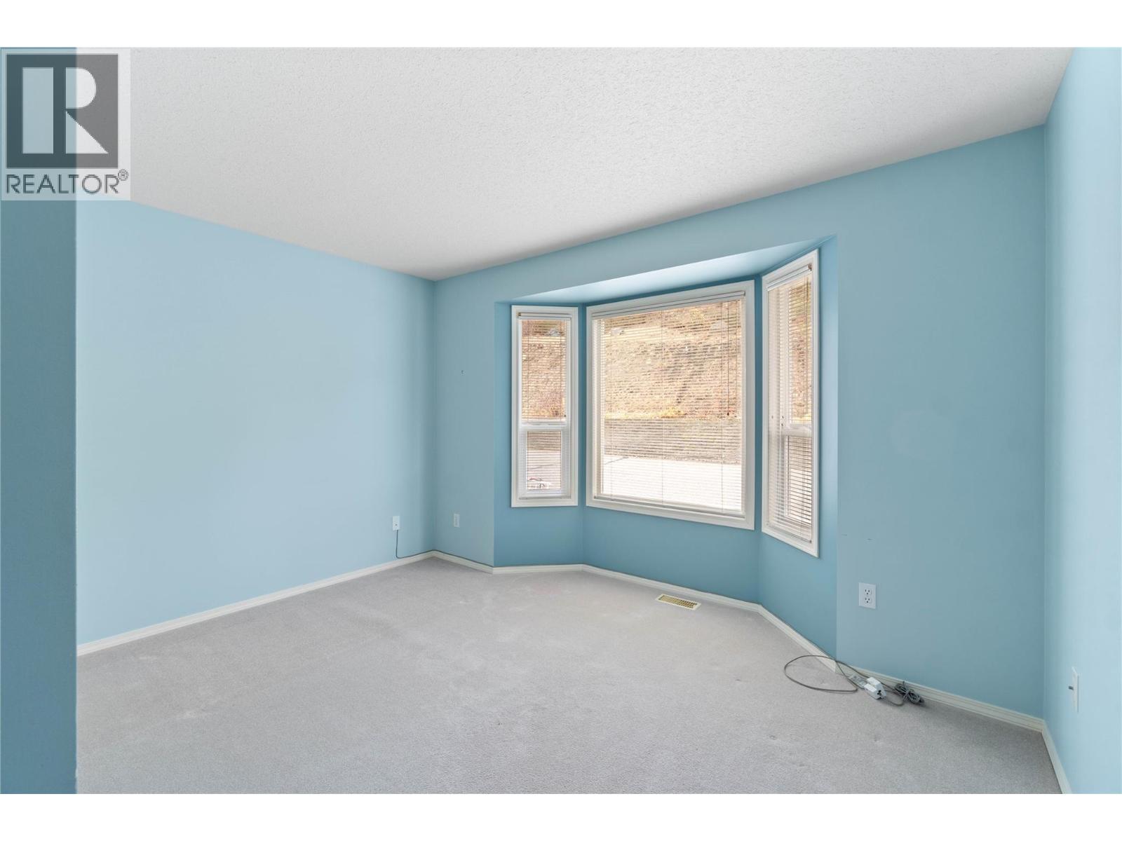 #27 2022 PACIFIC WAY - 26