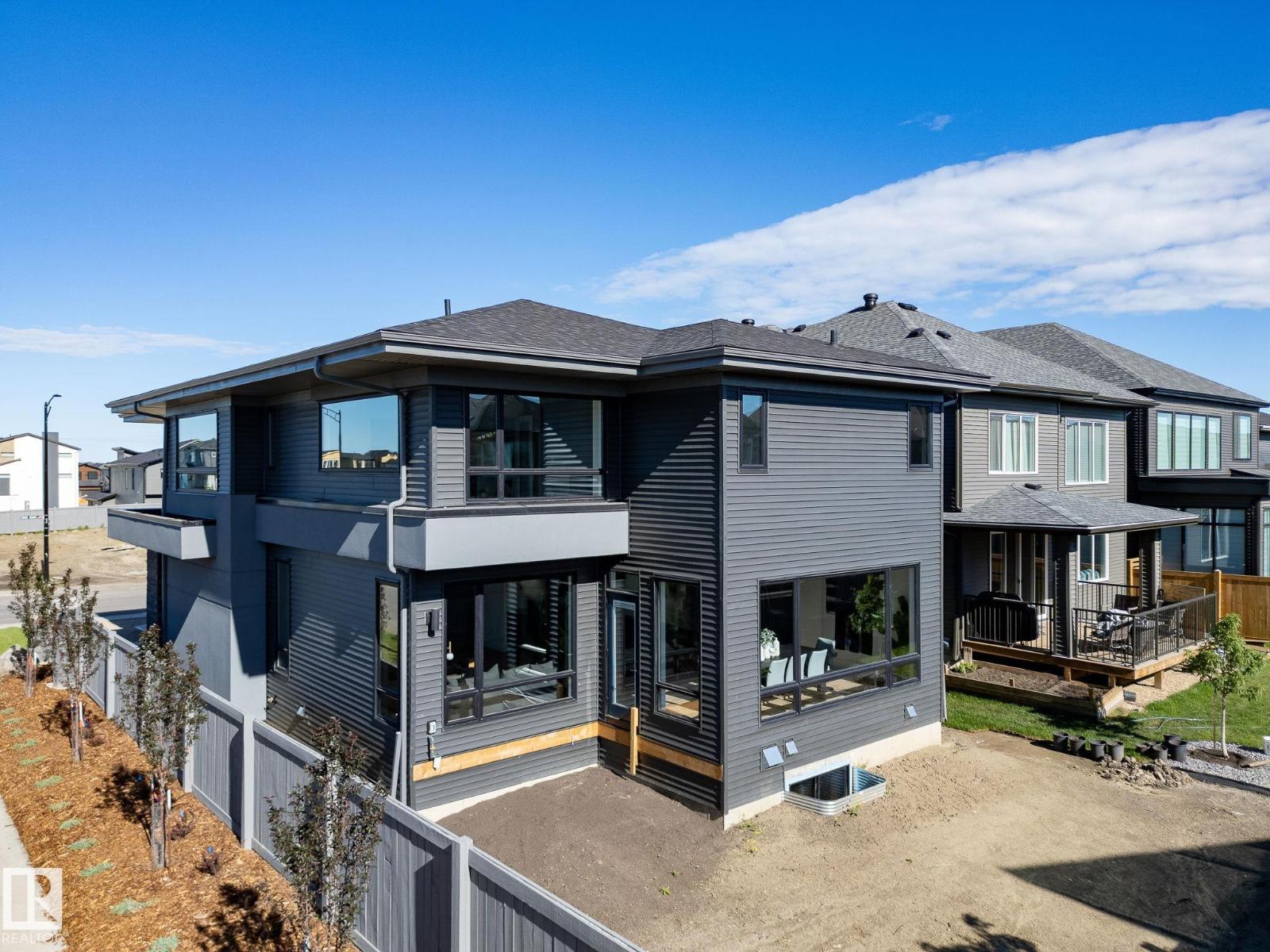 6703 KNOX CT SW, Edmonton