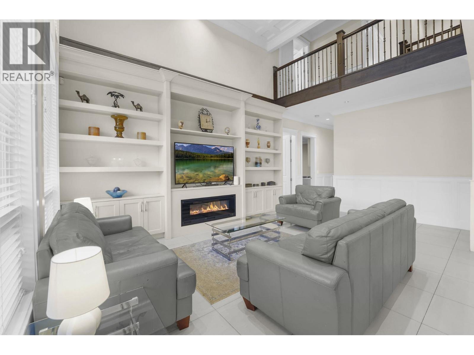 4351 WOODHEAD Road, Richmond