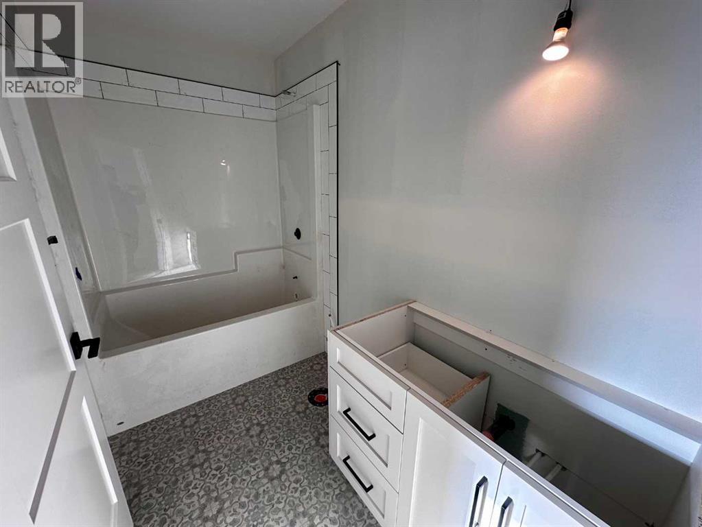 80 Oxford Boulevard, Penhold