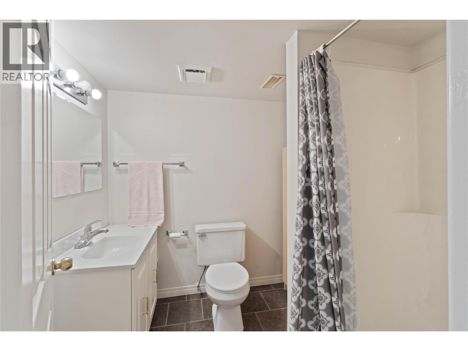 1976 GLOAMING DRIVE - 26