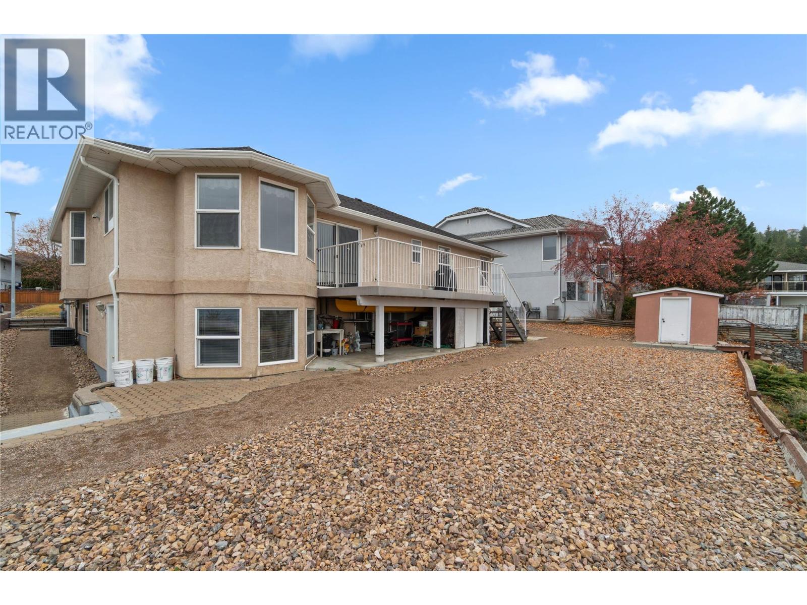 1976 GLOAMING DRIVE - 31