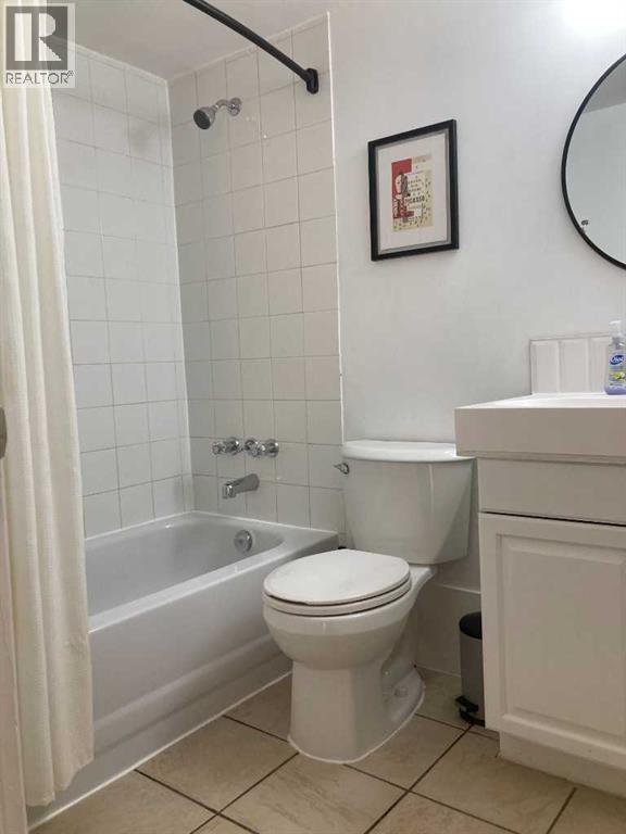 Single Family House for Sale in    Avenue SW Sunalta Calgary 