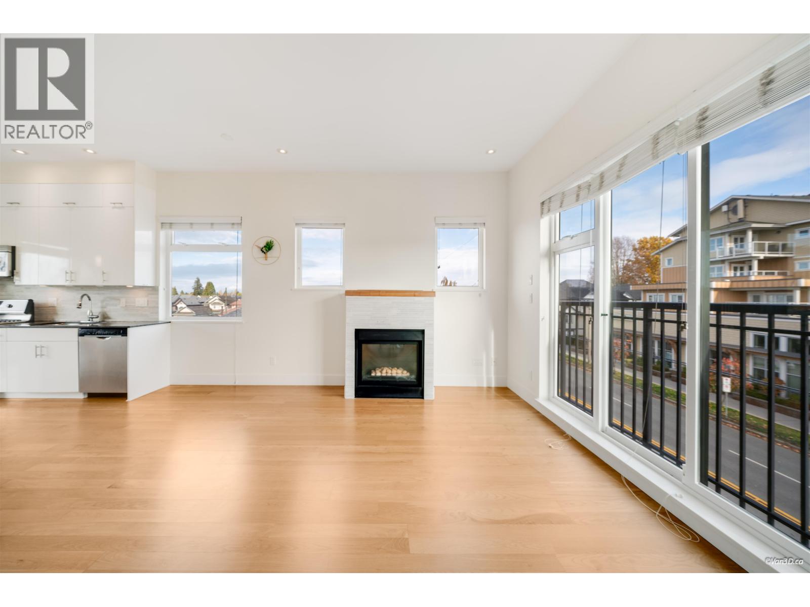 1 3993 CHATHAM STREET, Richmond