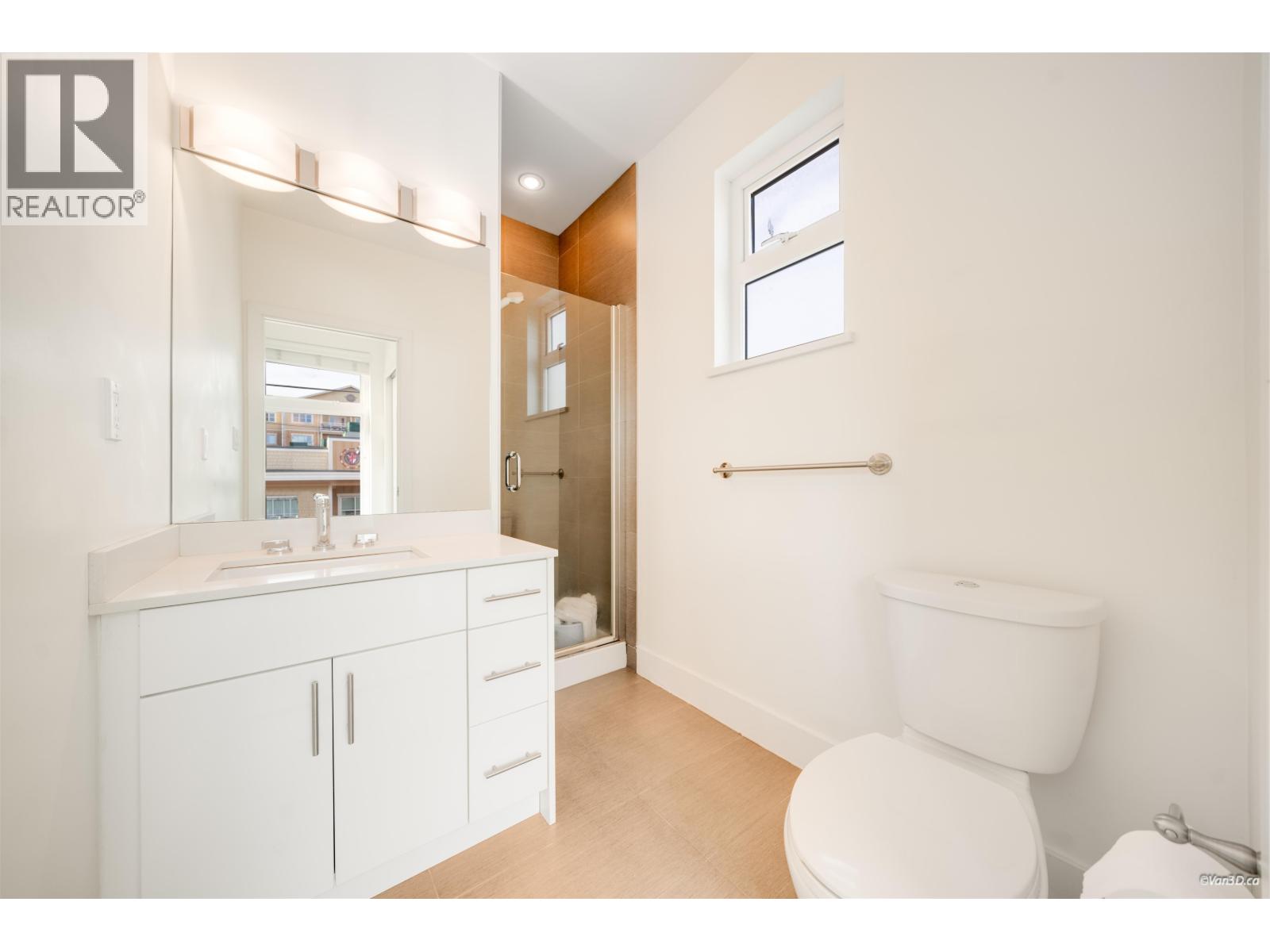 1 3993 CHATHAM STREET, Richmond