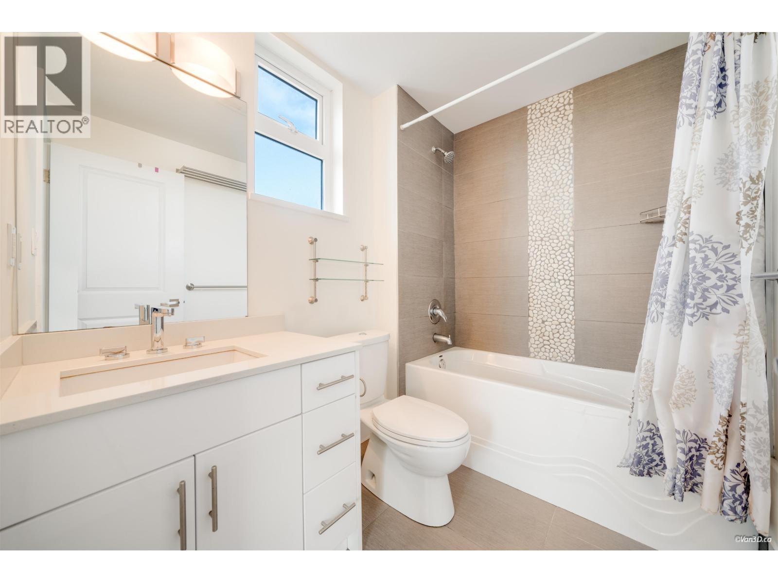 1 3993 CHATHAM STREET, Richmond