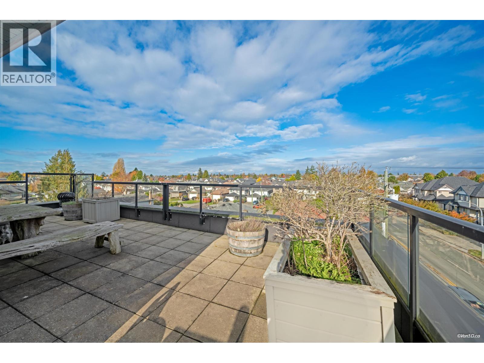 1 3993 CHATHAM STREET, Richmond