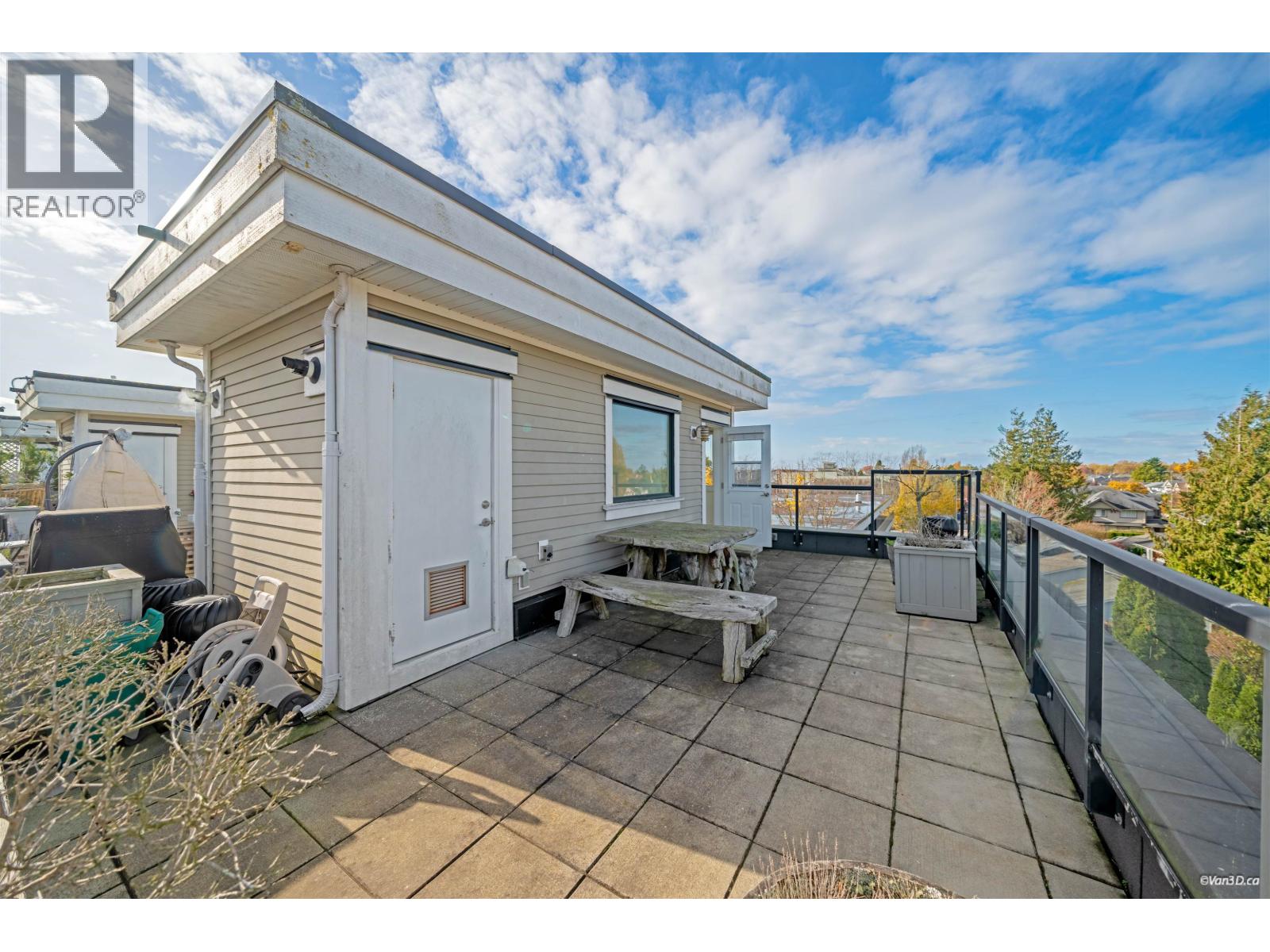 1 3993 CHATHAM STREET, Richmond