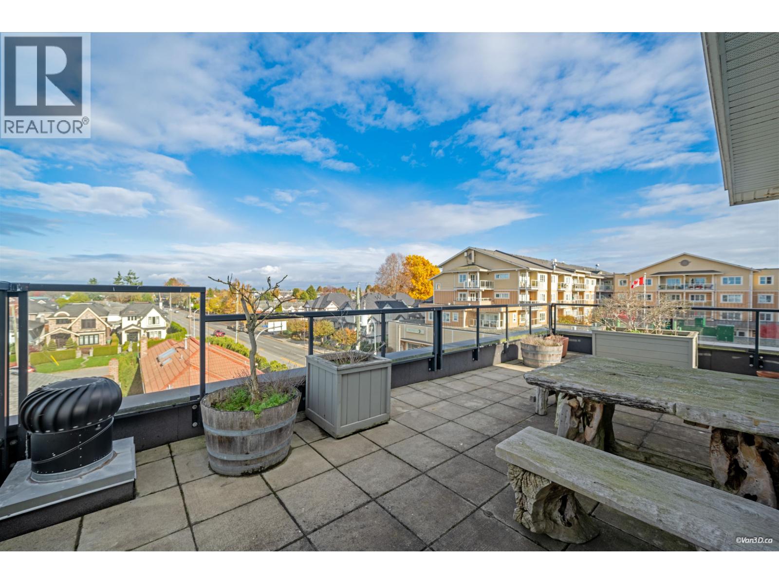 1 3993 CHATHAM STREET, Richmond