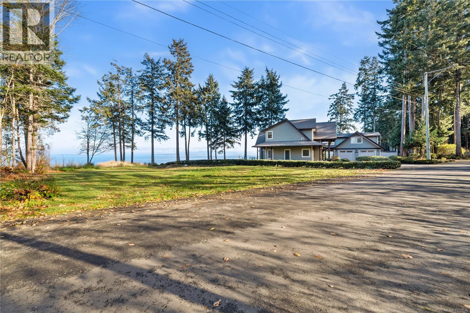 3983 Appian Way, Campbell River