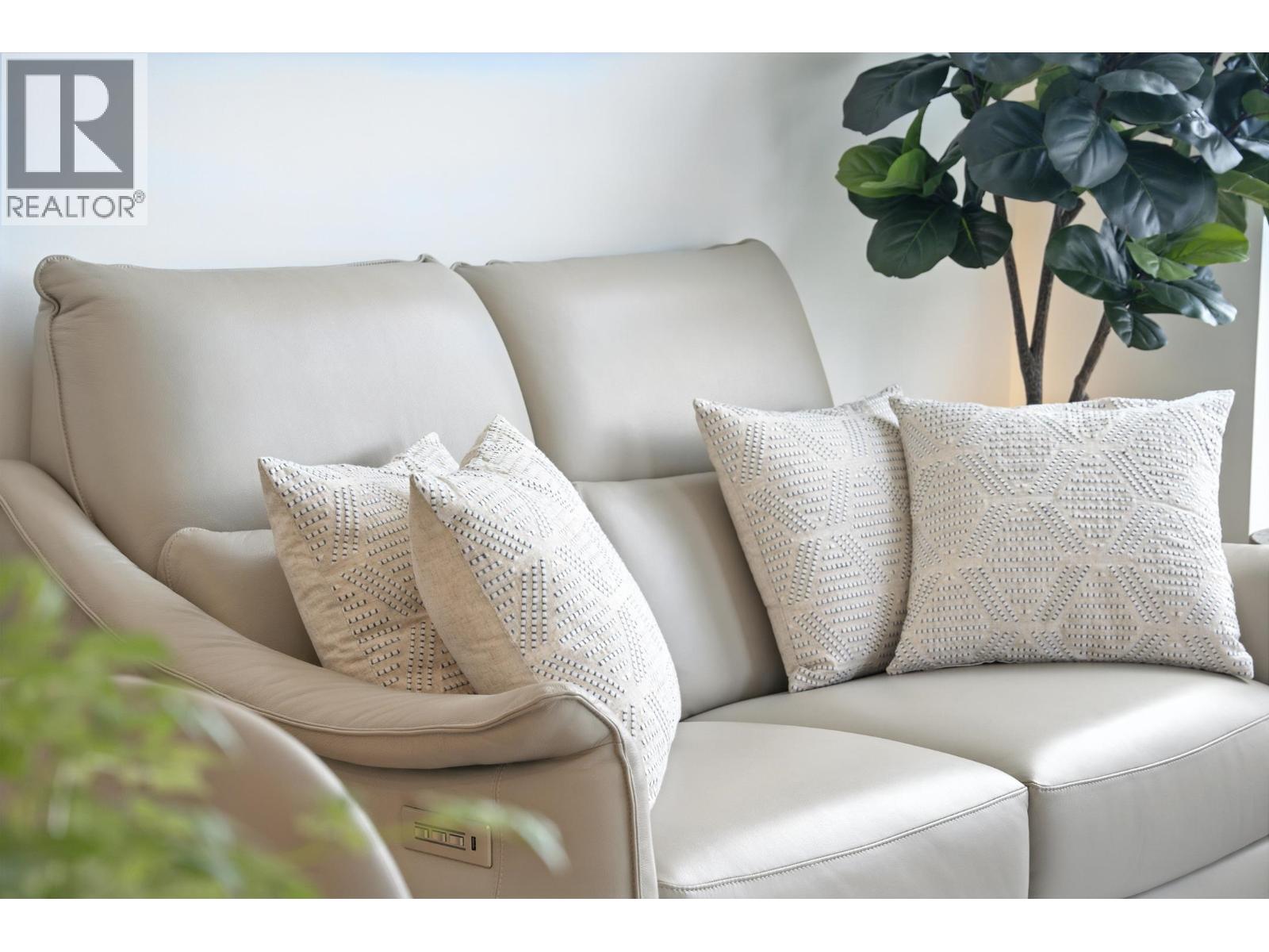 1207 618 CARNARVON STREET, New Westminster