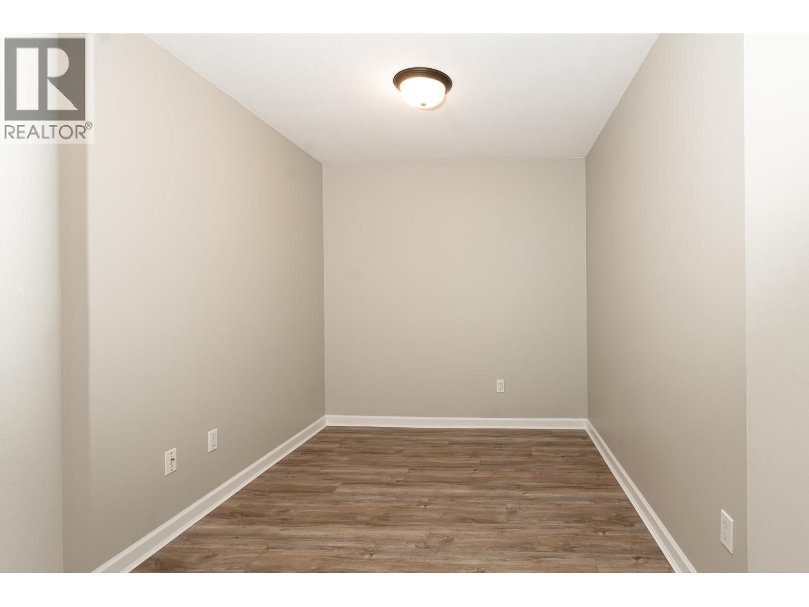 112 1966 COQUITLAM AVENUE, Port Coquitlam