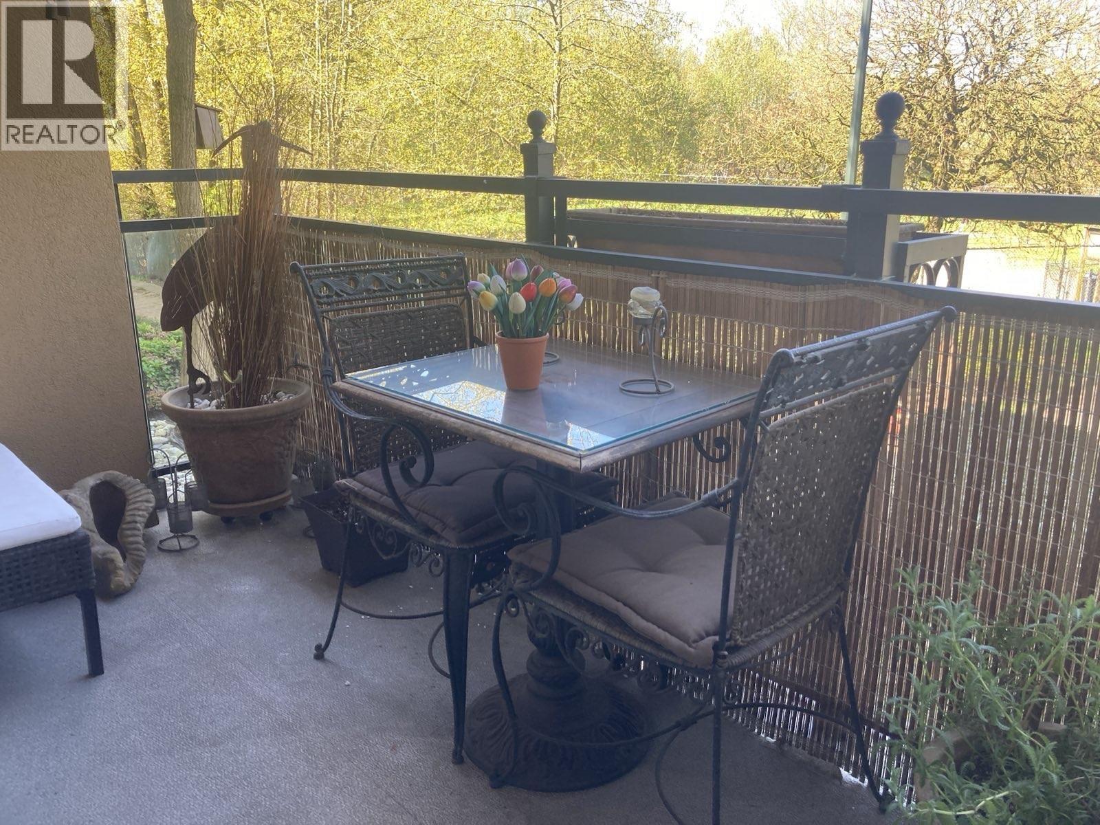 224 3 RIALTO COURT, New Westminster