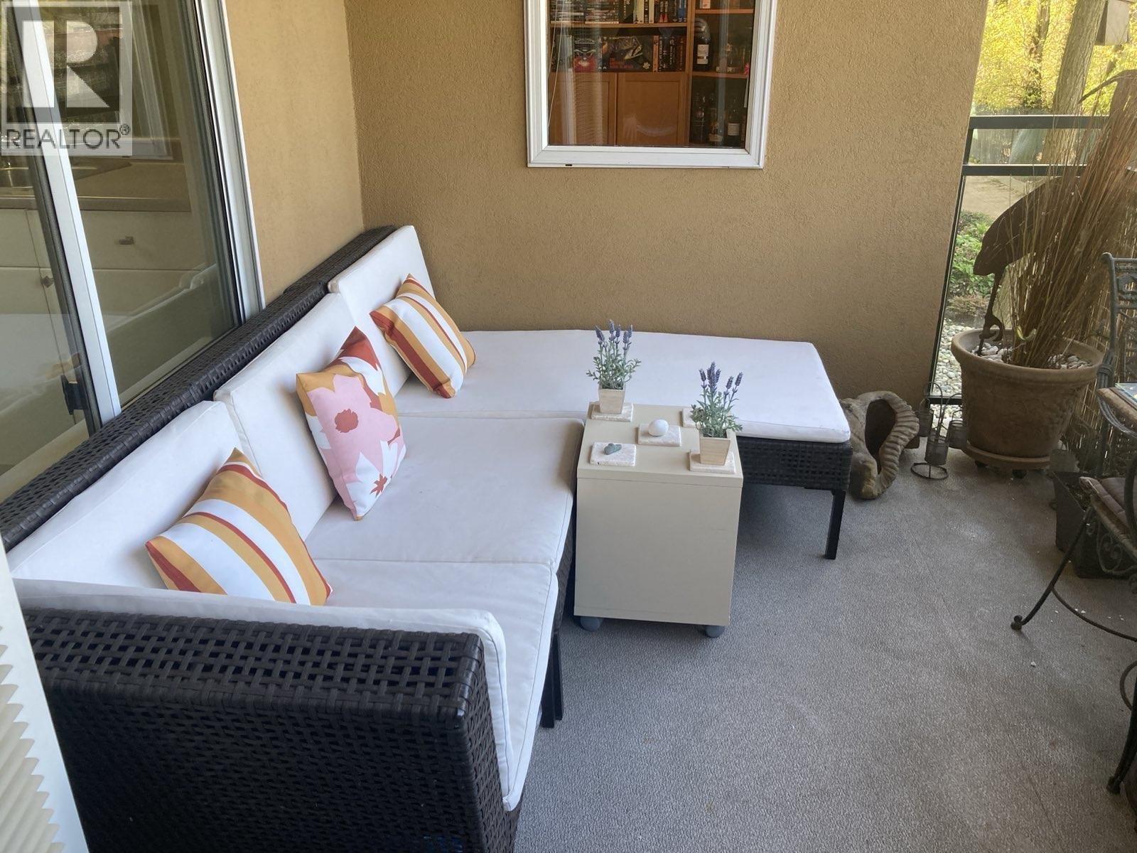 224 3 RIALTO COURT, New Westminster