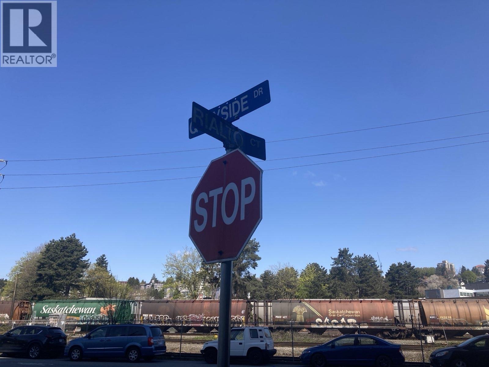 224 3 RIALTO COURT, New Westminster