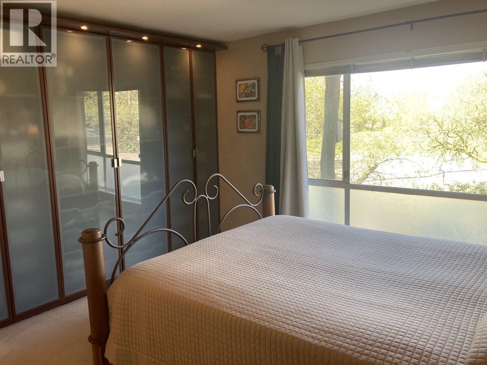 224 3 RIALTO COURT, New Westminster