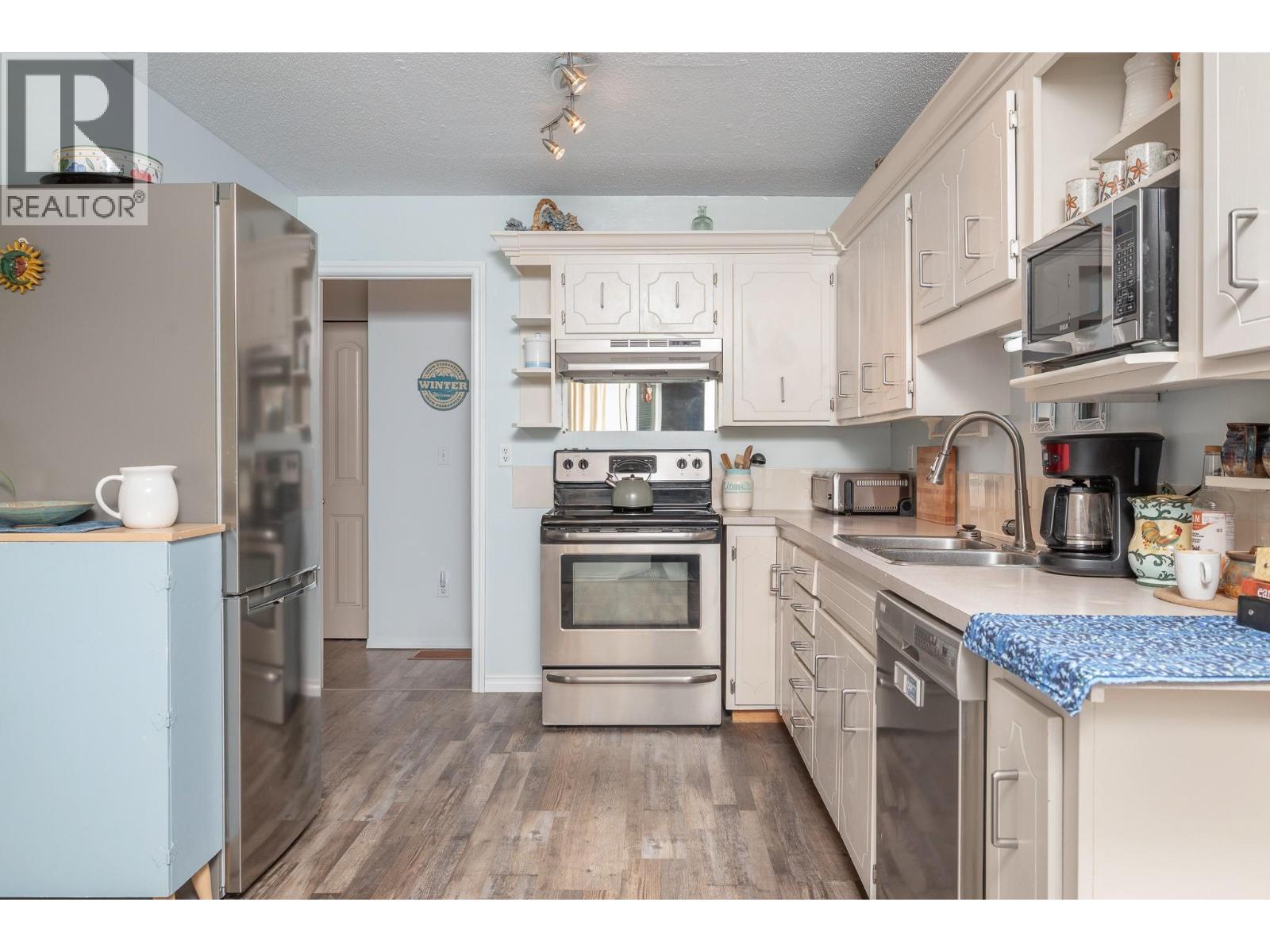  5513 Willow Drive, Vernon