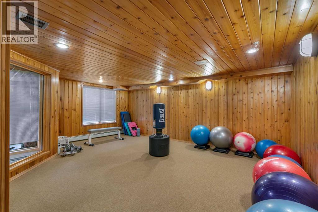 Single Family House for Sale in   Sierra Morena Boulevard SW Signal Hill Calgary 