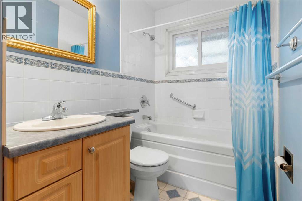 Single Family House Bungalow for Sale in  Fairview Drive SE Fairview Calgary 