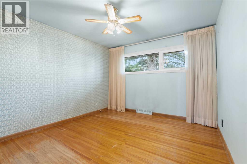 Single Family House Bungalow for Sale in  Fairview Drive SE Fairview Calgary 