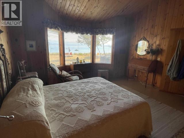 940 HANSON LANE, Savary Island