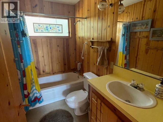 940 HANSON LANE, Savary Island