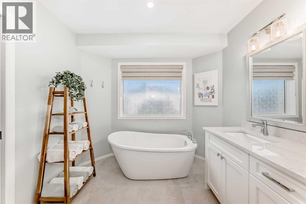 Single Family House for Sale in  Mt Yamnuska Court SE McKenzie Lake Calgary 